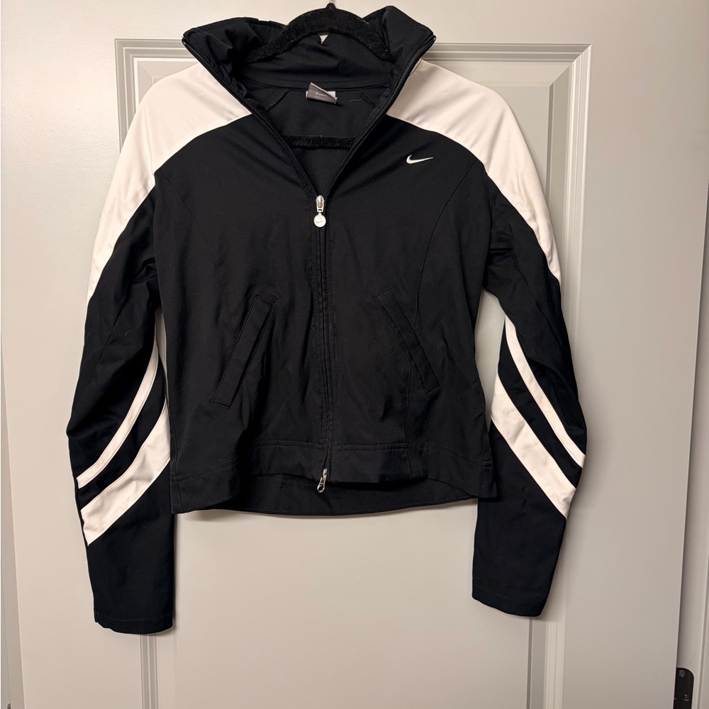 Vintage Nike Y2K Black & White Track Athletic Windbreaker